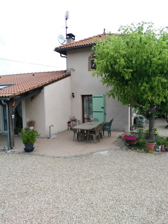 Chambre Chez L'Habitant Ambares-et-Lagrave Exterior photo